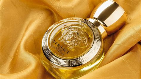 cuánto vale un perfume versace|Versace perfumes price.